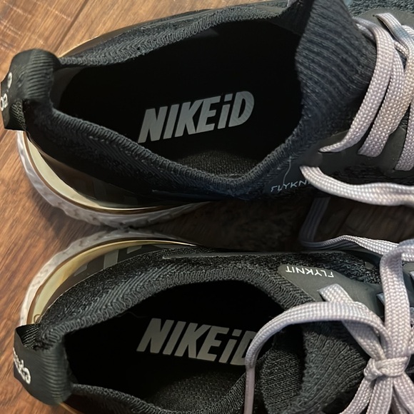 Custom Epic React Flyknit Running Shoes 8 Womens - Picture 4 of 14